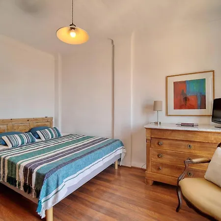 فيلة Kathleen Cannes-golfe Juan